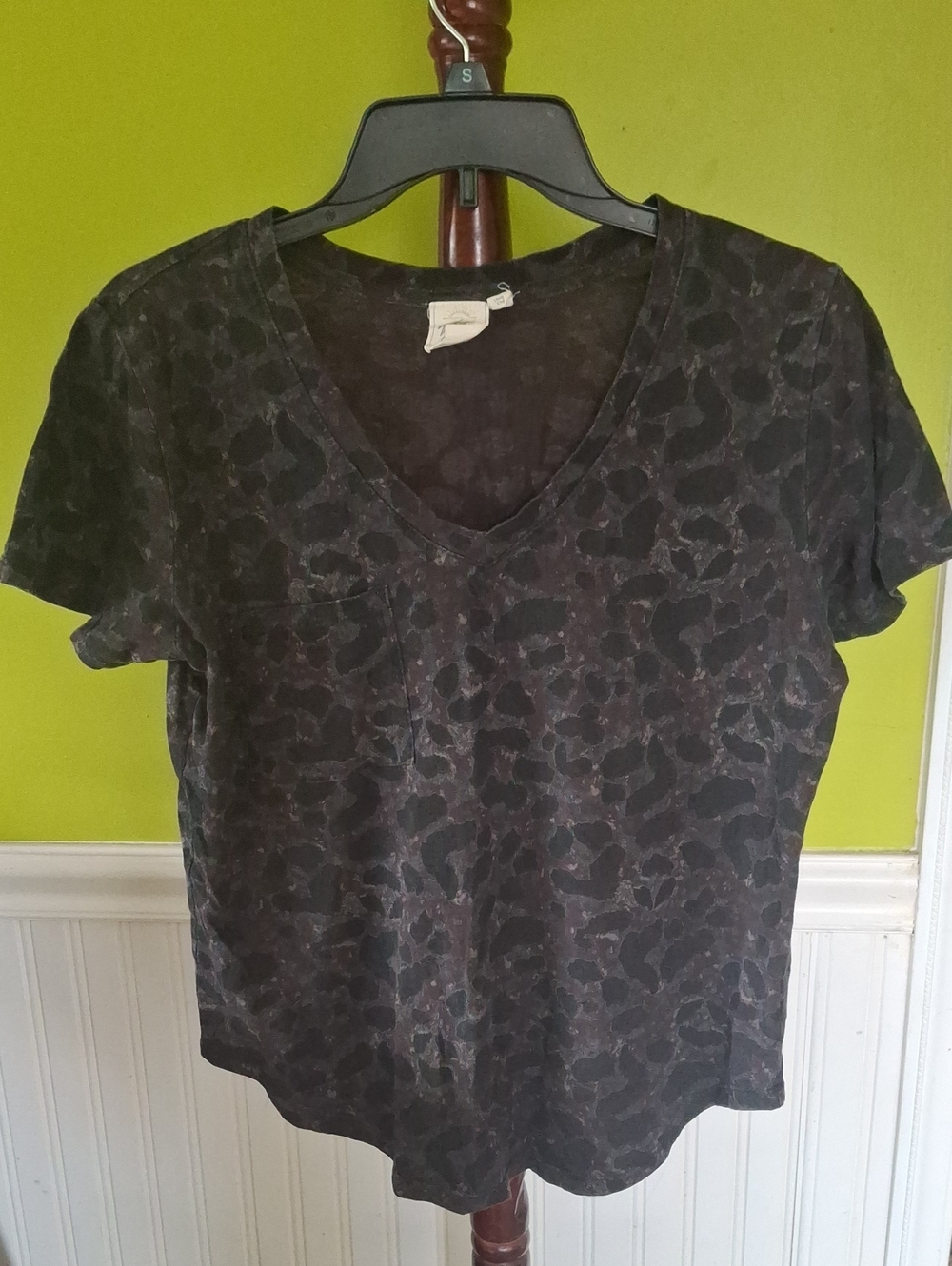 White Crow Black Washed Leopard V-Neck Short Sleeve Tee-Organic